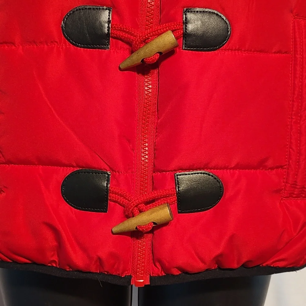 Women's red puffer vest by 'Ruff Hewn'. Size PXL - Picture 3 of 10